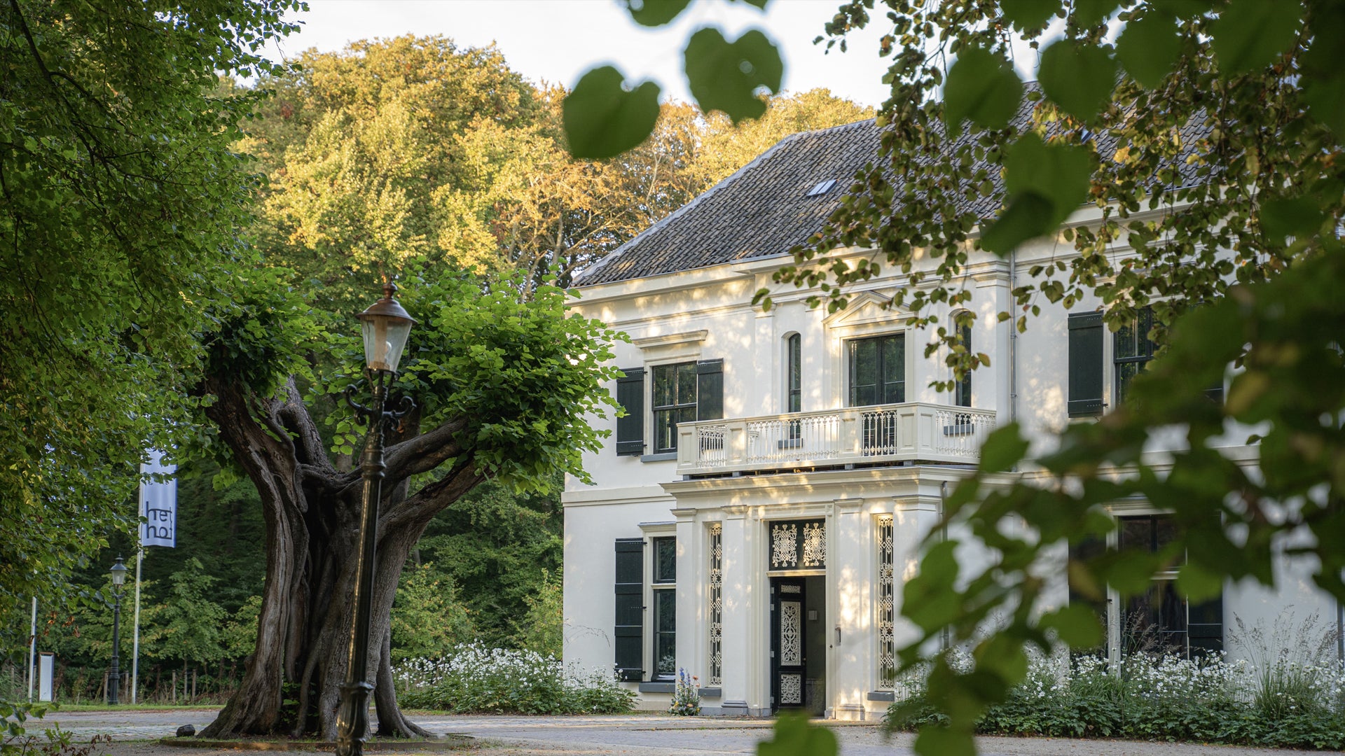 Het Hof Bergen locatie hondenfestival